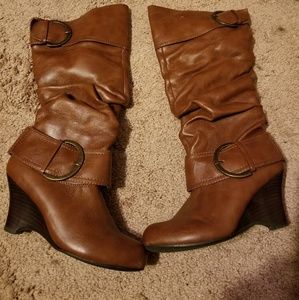 Brown boots